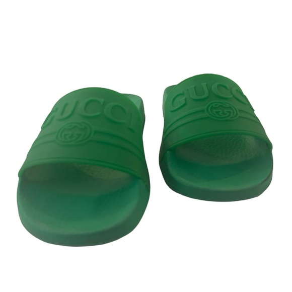 Gucci Pursuit 72 Pool Slide Rubber Raised Logo Contoured Footbed Sandals Size 37 - Picture 2 of 6